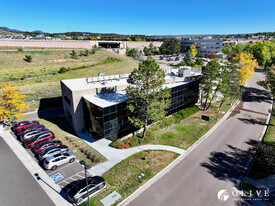 5465 Mark Dabling Blvd, Colorado Springs CO - Services immobiliers commerciaux