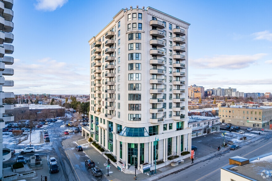 5095 St Jean-Talon E, Montréal, QC à louer - Photo principale - Image 1 de 3