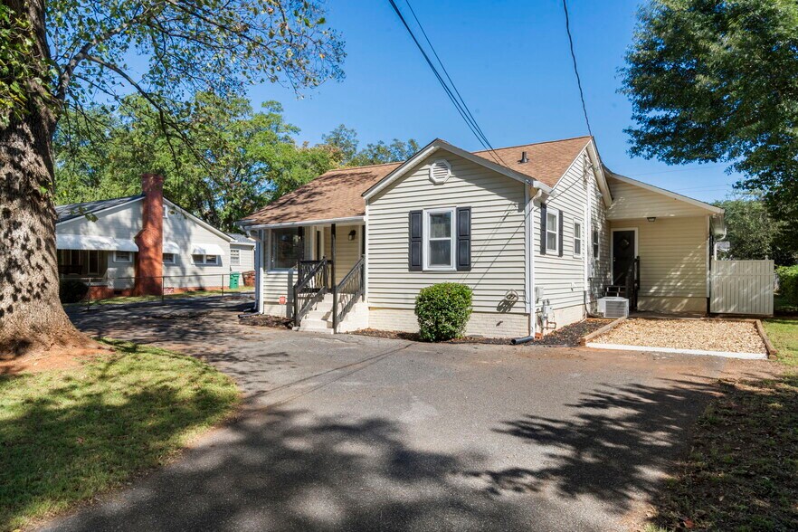 120 Maybelle St, Cartersville, GA à vendre - Photo du bâtiment - Image 2 de 25