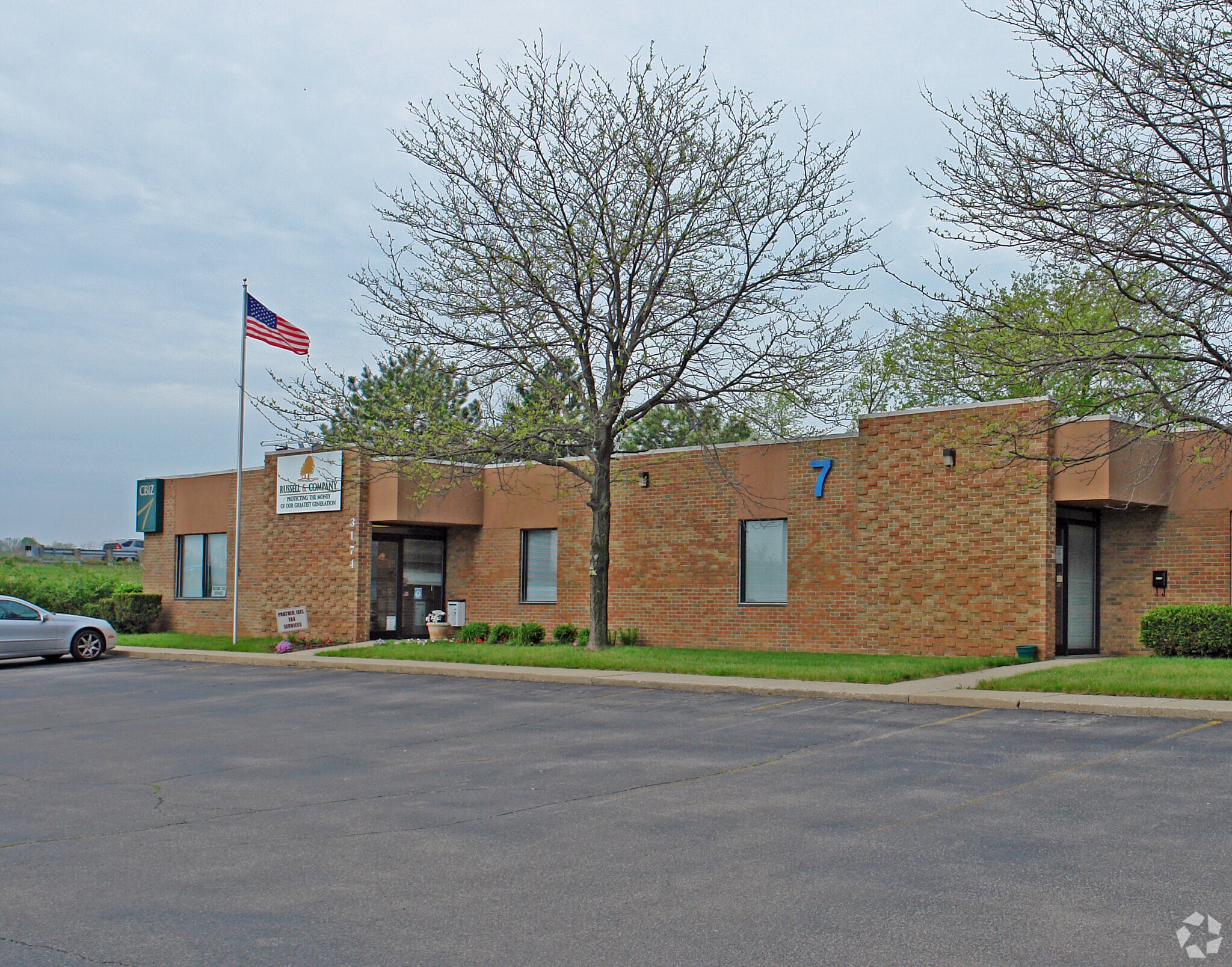 3160-3162 Presidential Dr, Fairborn, OH à louer Photo principale- Image 1 de 15