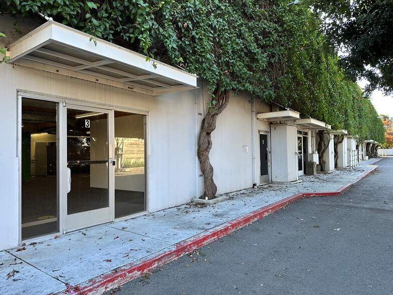67 E Evelyn Ave, Mountain View, CA for lease - Building Photo - Image 2 of 27