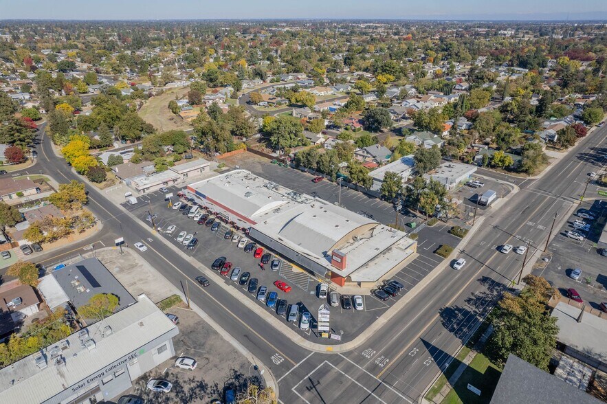 3314-3406 Delaware Ave, Stockton, CA à vendre - Photo du bâtiment - Image 2 de 12