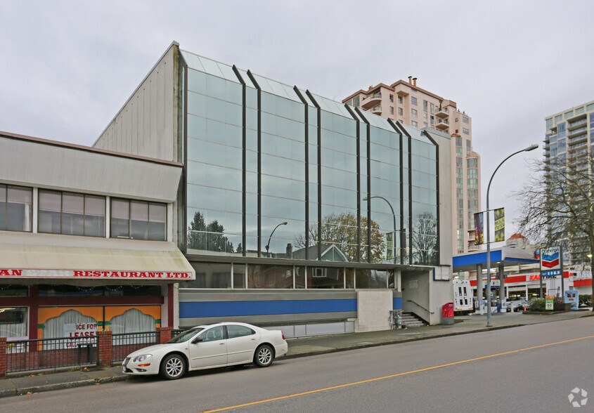 422 6th St, New Westminster, BC à vendre - Photo du bâtiment - Image 2 de 6
