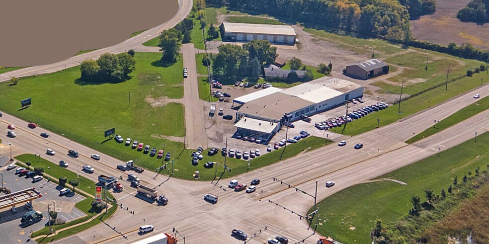 31535 N US Highway 12, Lakemoor, IL à vendre - Photo du bâtiment - Image 2 de 58