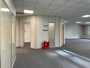 3 Michaelson Sq, Livingston à louer Photo intérieure- Image 2 de 4