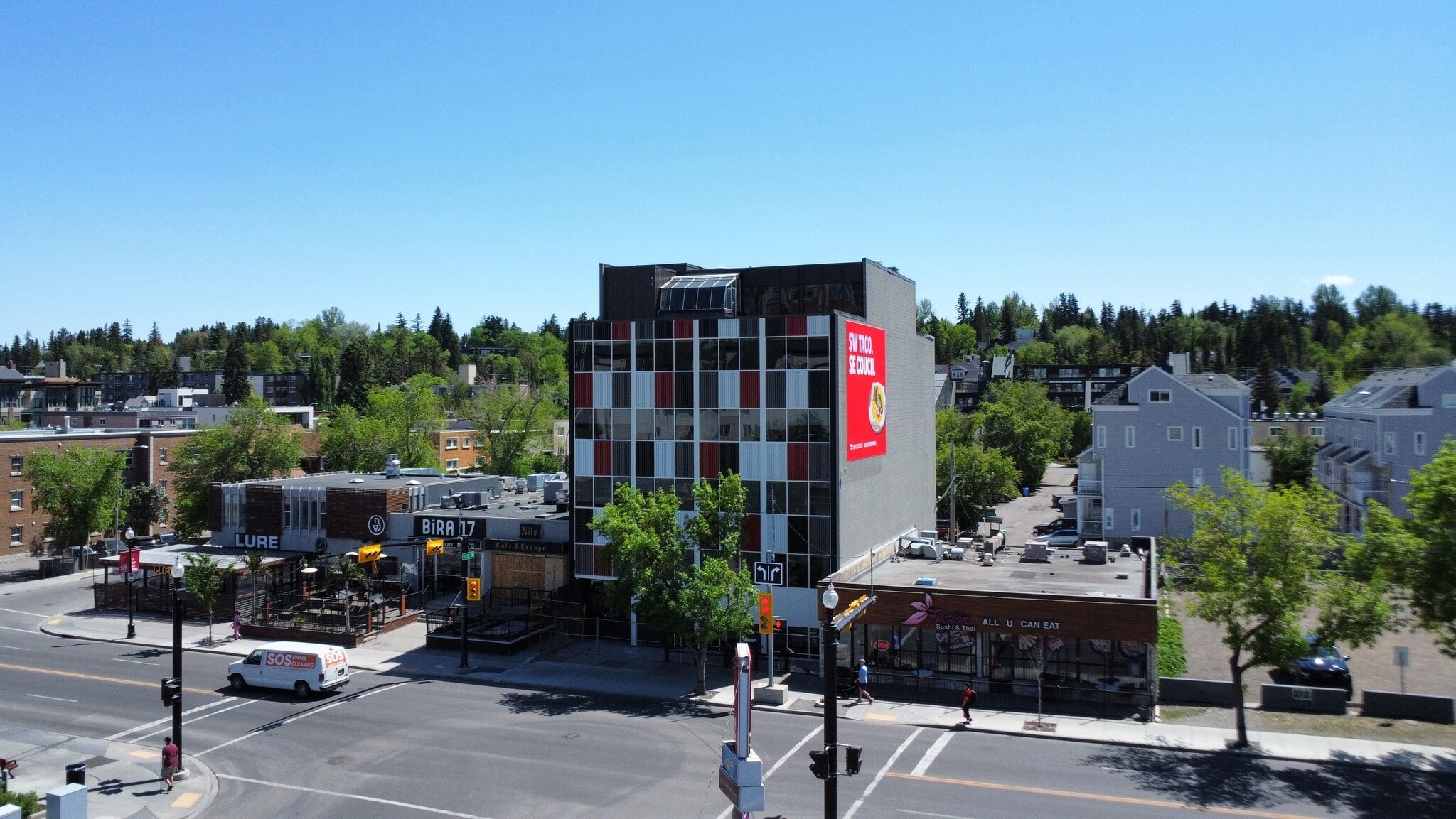 1135 17th Ave SW, Calgary, AB for lease Building Photo- Image 1 of 9