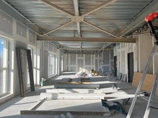 Plus de détails pour 19-25 Rue De La Gare, Cachan - Bureau à louer