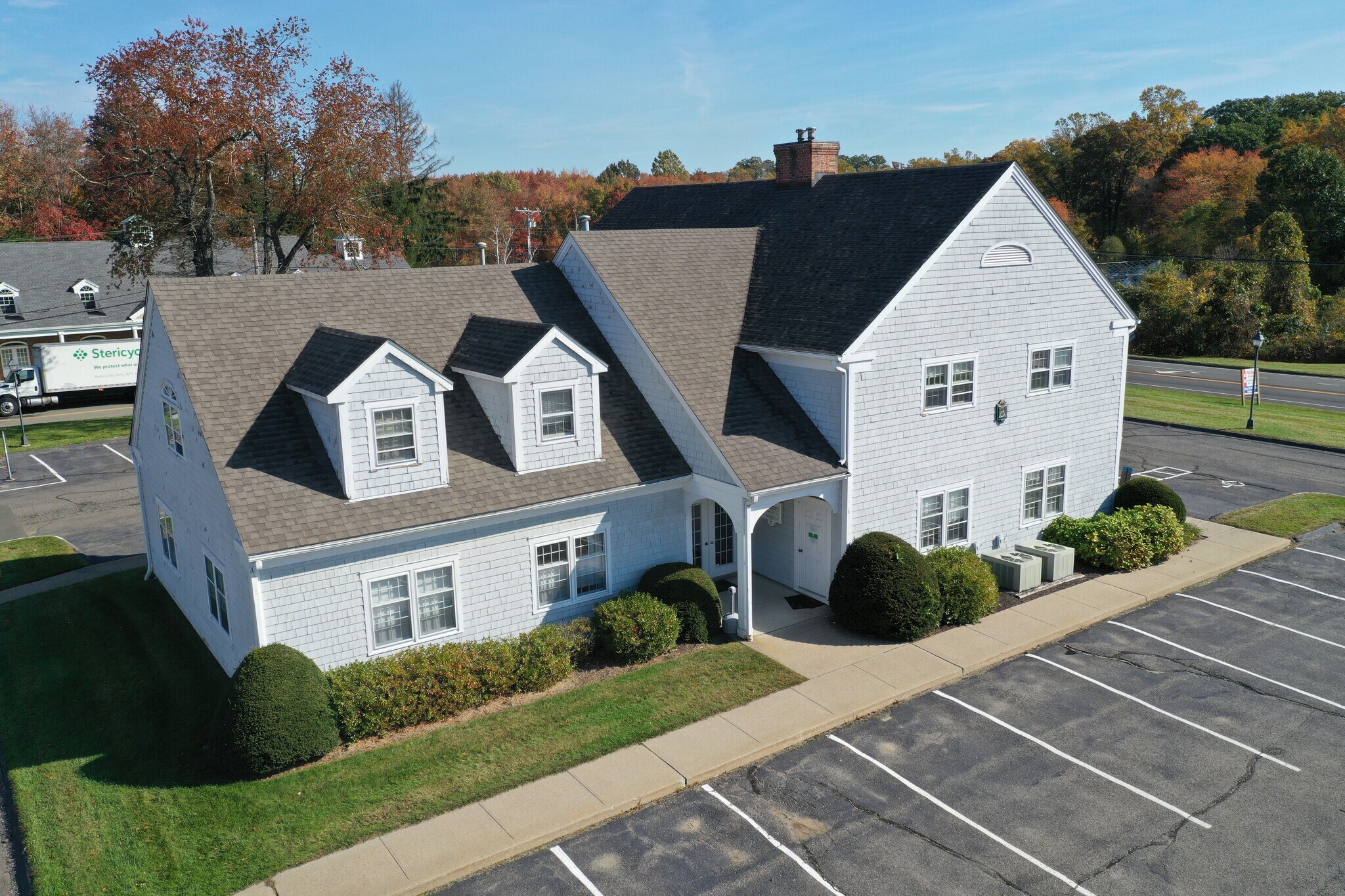 755 Main St, Monroe, CT à louer Photo principale- Image 1 de 12