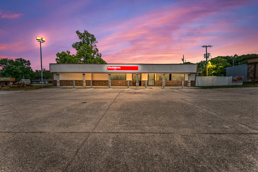 15000 State Highway 150 W, Coldspring, TX à vendre - Photo principale - Image 1 de 1