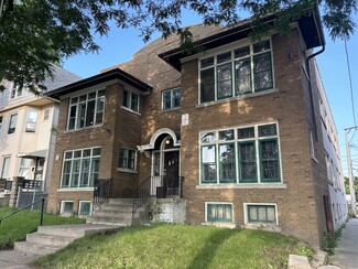 Plus de détails pour 820-823 S 22nd St, Milwaukee, WI - Multi-résidentiel à vendre