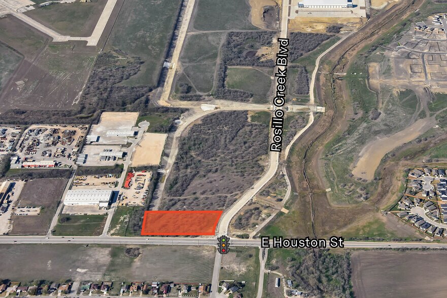 105 Rosillo Creek blvd, San Antonio, TX à vendre - Photo du bâtiment - Image 2 de 5