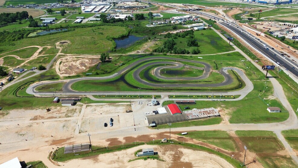 3501 S Interstate Dr, Norman, OK à vendre - Aérien - Image 3 de 4