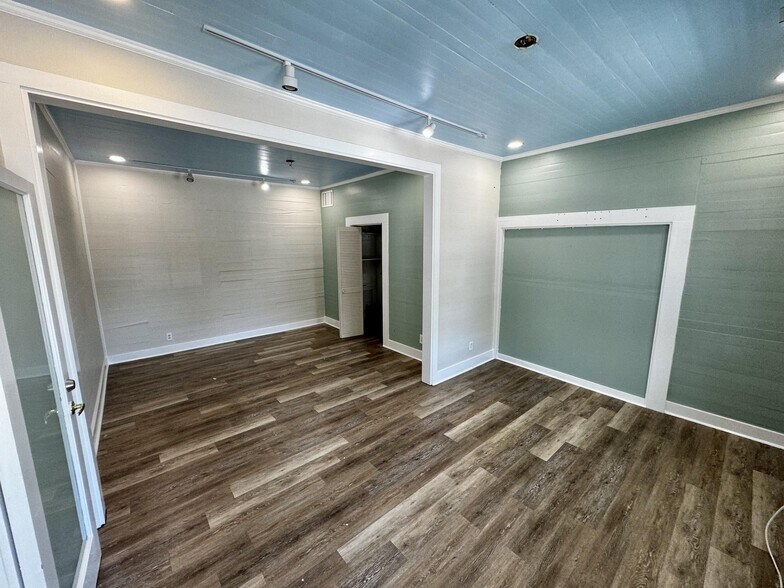 1213 Truman Ave, Key West, FL à louer - Photo du bâtiment - Image 3 de 6