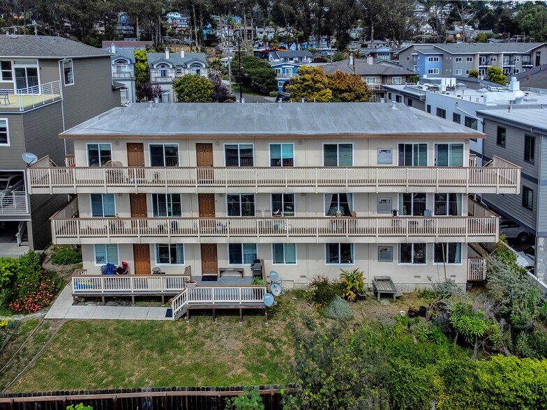 510 Avenue Alhambra, Half Moon Bay, CA à vendre - Photo du bâtiment - Image 2 de 64