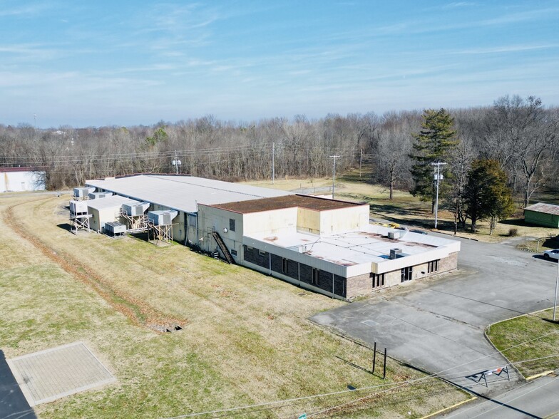 104 Wheeler St, Portland, TN à vendre - Photo du b timent - Image 1 de 8