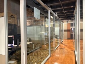 107 S Franklin St, Tampa, FL for lease Interior Photo- Image 2 of 3