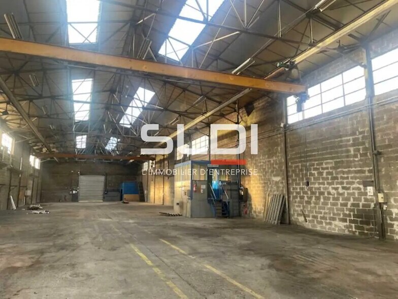 Flex in Rillieux-la-Pape for sale - Interior Photo - Image 2 of 6