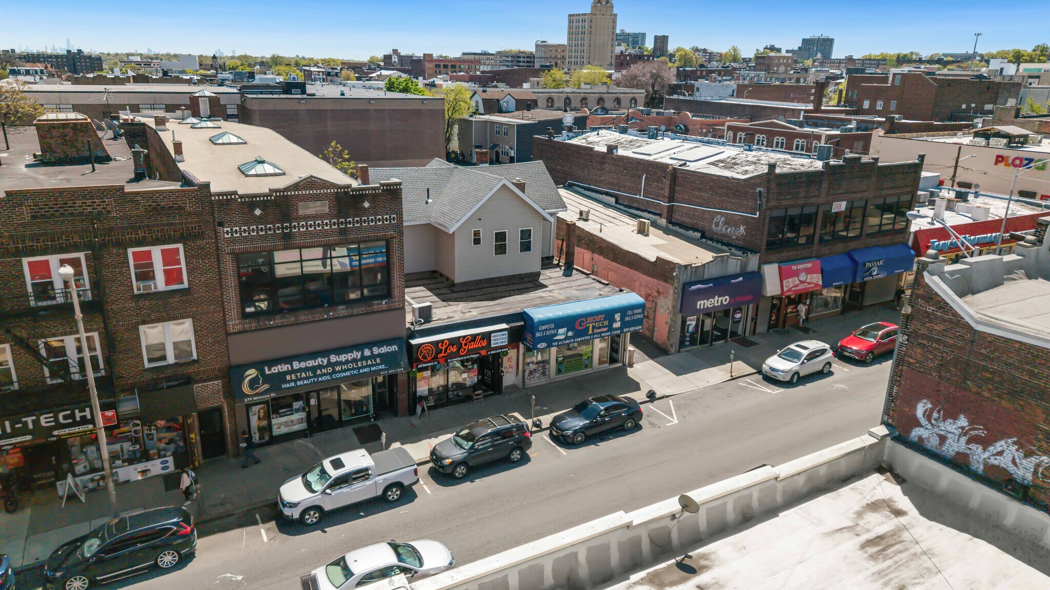 285 Monroe St, Passaic, NJ à vendre Photo du bâtiment- Image 1 de 6