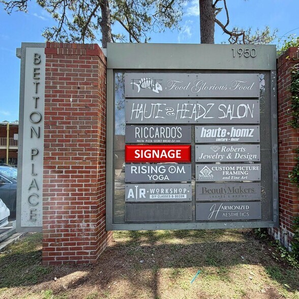 1950 Thomasville Rd, Tallahassee, FL for lease - Building Photo - Image 3 of 11