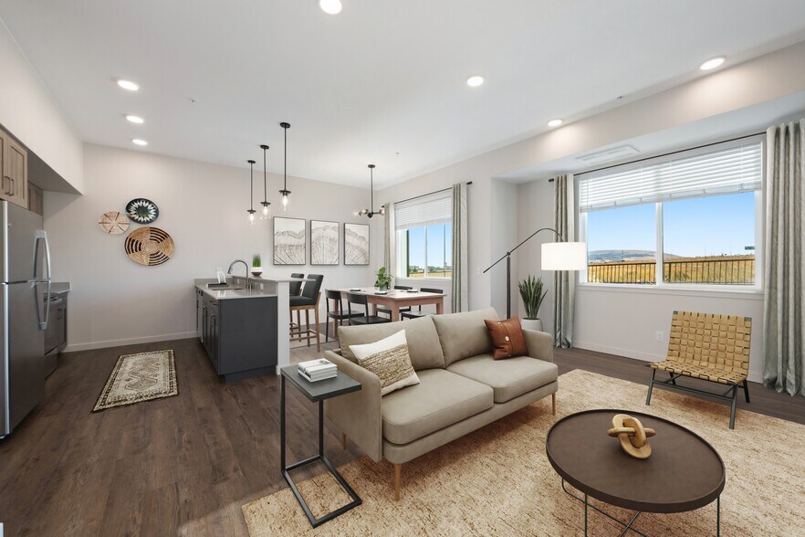 5651 W 36th Pl, Kennewick, WA à louer - Photo intérieure - Image 3 de 21