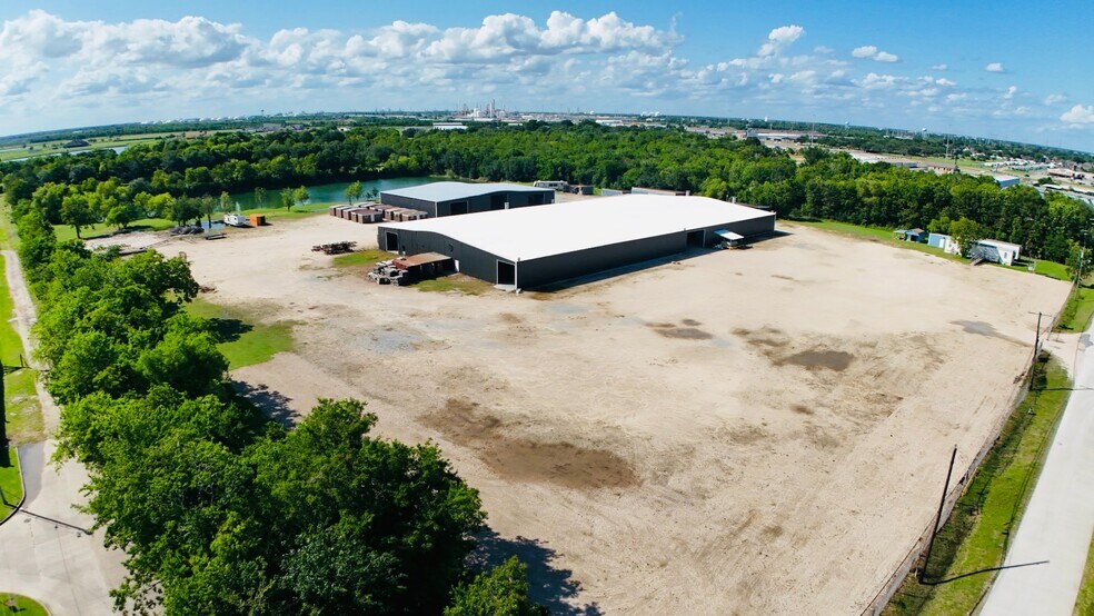 4835 Bourque rd, Nederland, TX à louer - Photo du bâtiment - Image 3 de 4