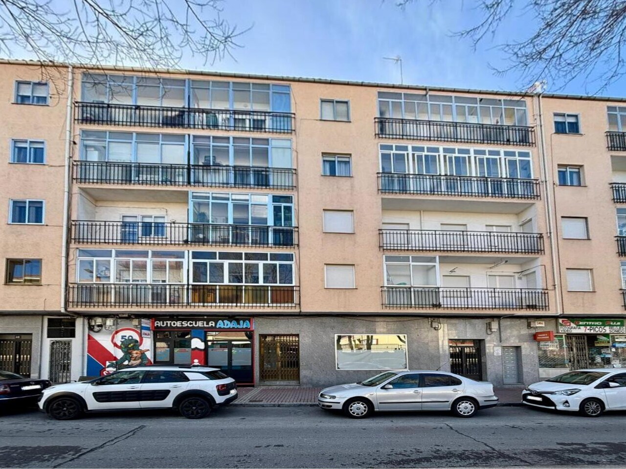Immeuble residentiel dans Ávila, Ávila à vendre Photo du bâtiment- Image 1 de 2