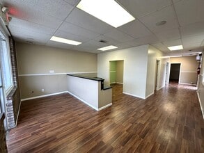 3948 Monroeville Blvd, Monroeville, PA for lease Interior Photo- Image 2 of 23