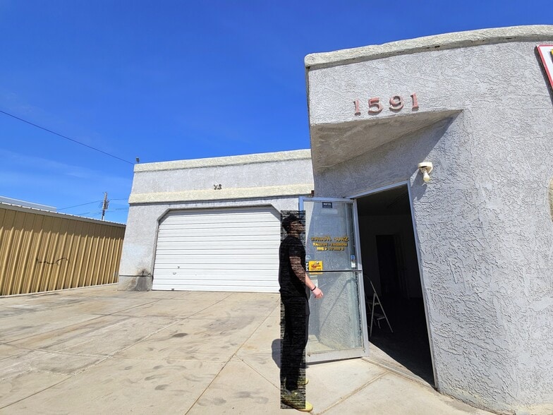 1591 Ramar Rd, Bullhead City, AZ à louer - Photo du bâtiment - Image 3 de 15