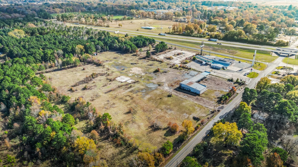 910 Main St, Hooks, TX for sale - Building Photo - Image 3 of 10
