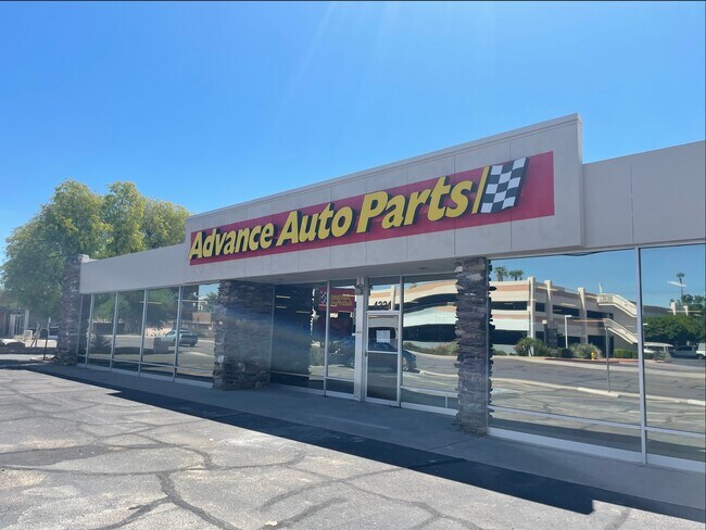 Plus de détails pour 4221 E Thomas Rd, Phoenix, AZ - Commerce de détail à vendre
