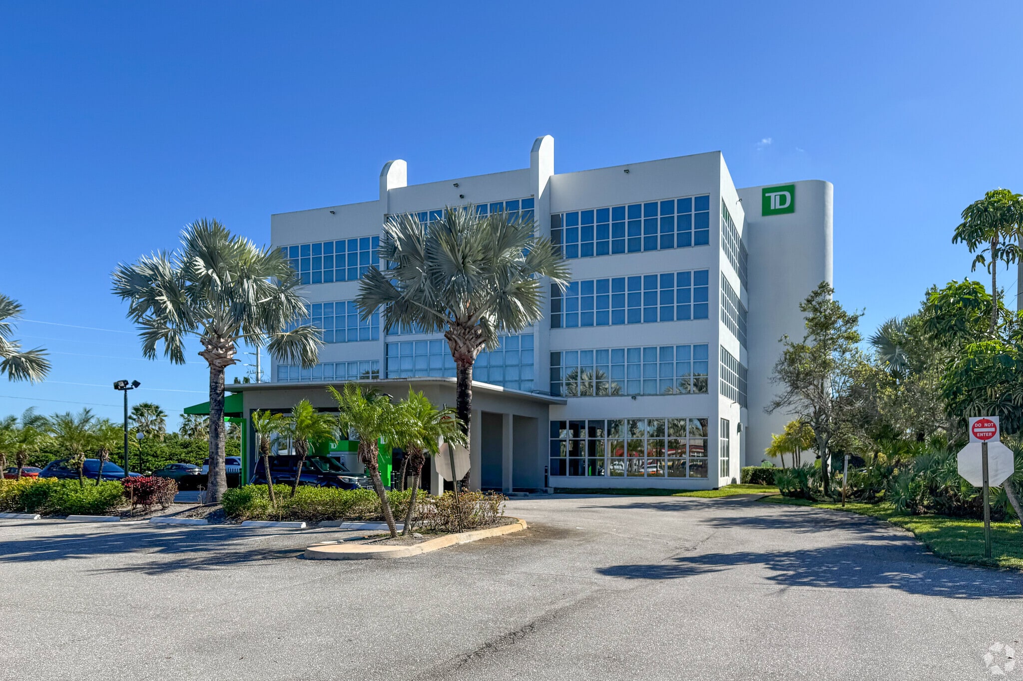 8000 S Us-1 Hwy, Port Saint Lucie, FL for lease Primary Photo- Image 1 of 12