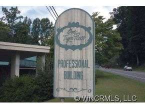 100 Jervey Rd, Tryon, NC à vendre - Photo du bâtiment - Image 2 de 2