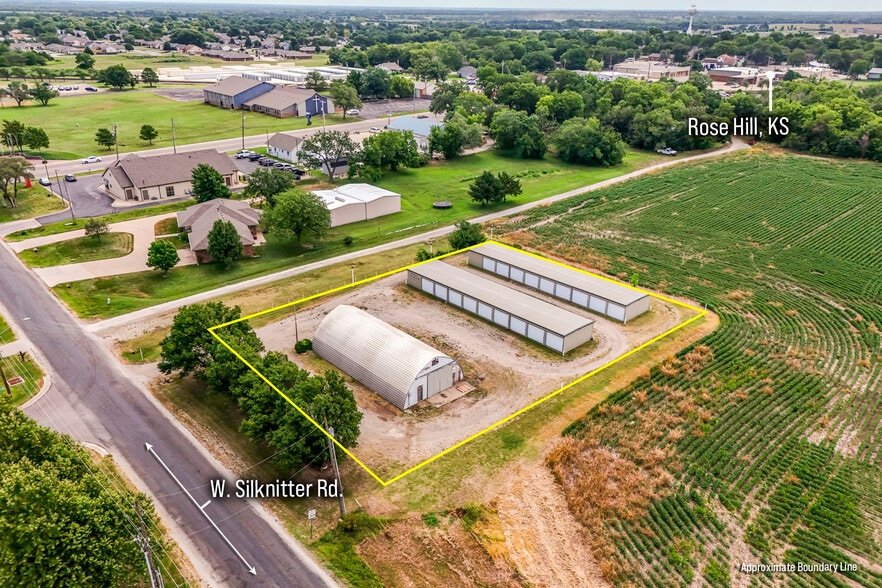 201 Silknitter rd, Rose Hill, KS for sale - Primary Photo - Image 1 of 40
