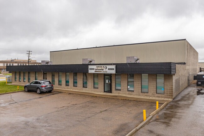 More details for 6011 87A St NW, Edmonton, AB - Industrial for Sale