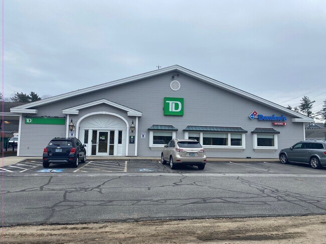 Plus de détails pour 184 Route 101, Bedford, NH - Commerce de détail à louer