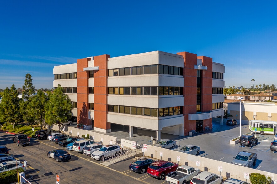 450 4th Ave, Chula Vista, CA à louer - Photo du bâtiment - Image 1 de 13