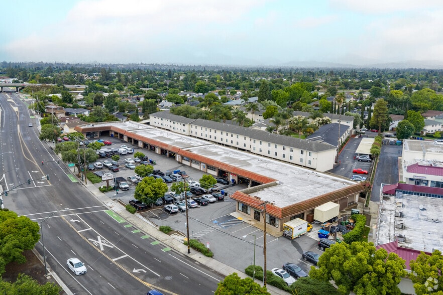 2525-2565 S Winchester Blvd, Campbell, CA for lease - Aerial - Image 3 of 3