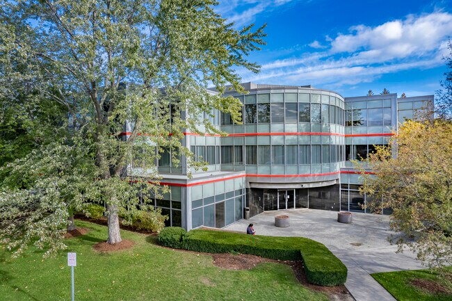 More details for 1599 Hurontario St, Mississauga, ON - Office for Lease