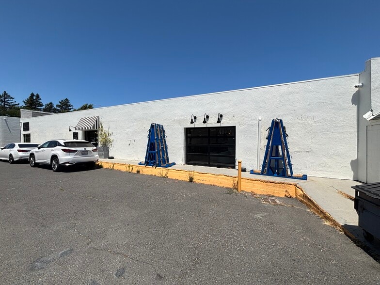 807 Soscol Ave, Napa, CA à louer - Photo du bâtiment - Image 3 de 18