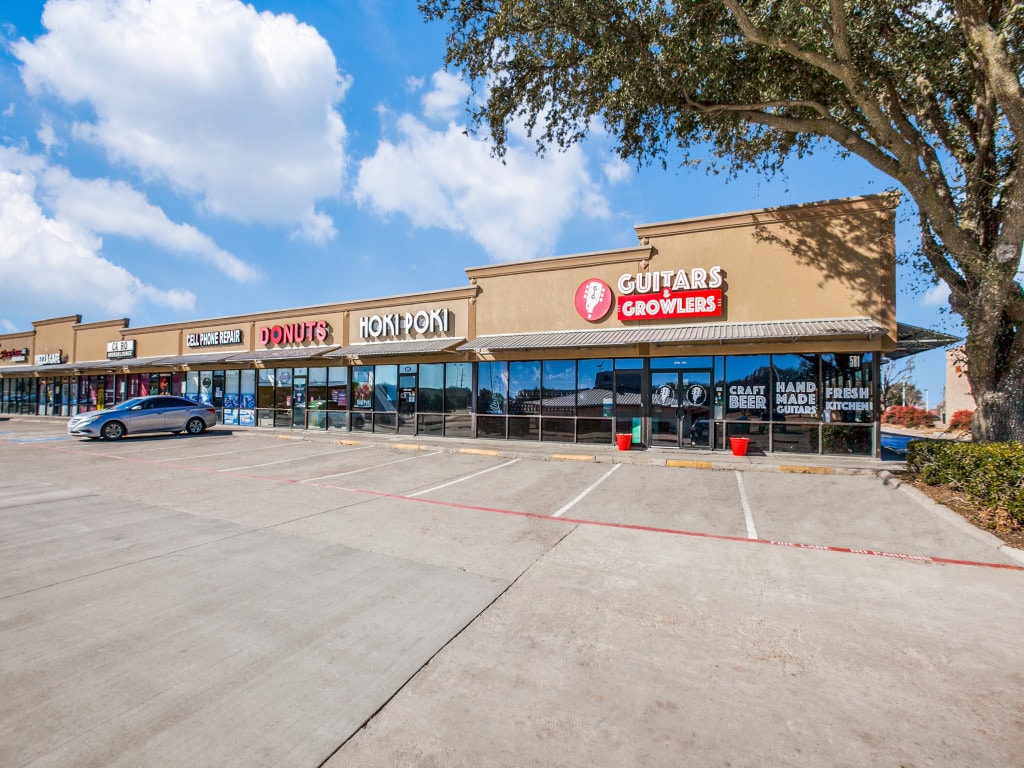 581 W Campbell Rd, Richardson, TX à louer Photo du bâtiment- Image 1 de 7