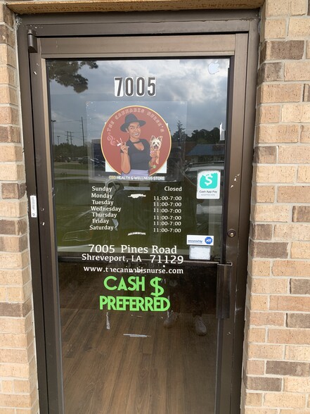 7005 Pines Rd, Shreveport, LA à louer - Photo du bâtiment - Image 3 de 7