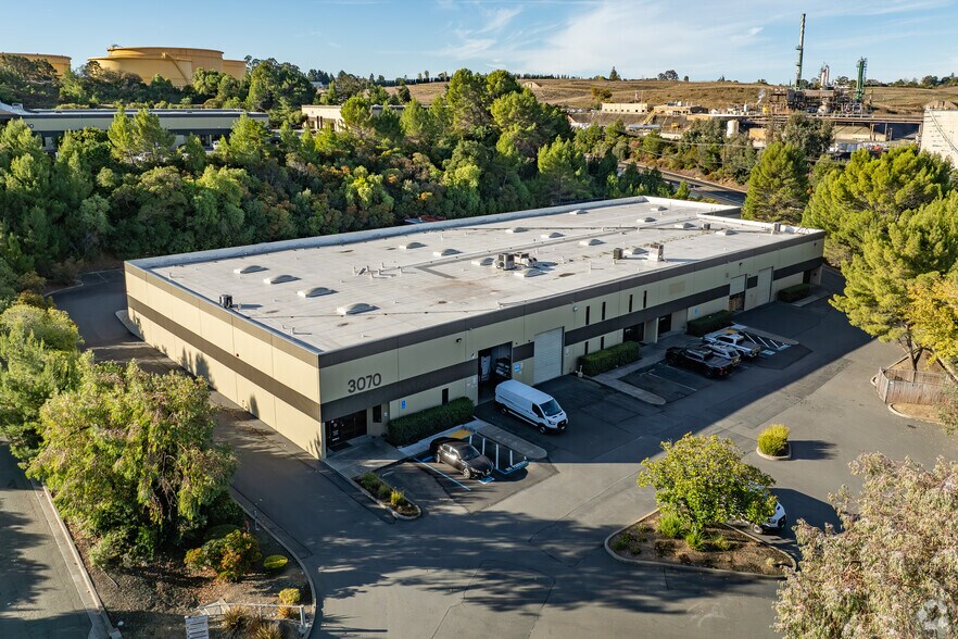 3070 Bay Vista Ct, Benicia, CA à louer - Aérien - Image 3 de 3