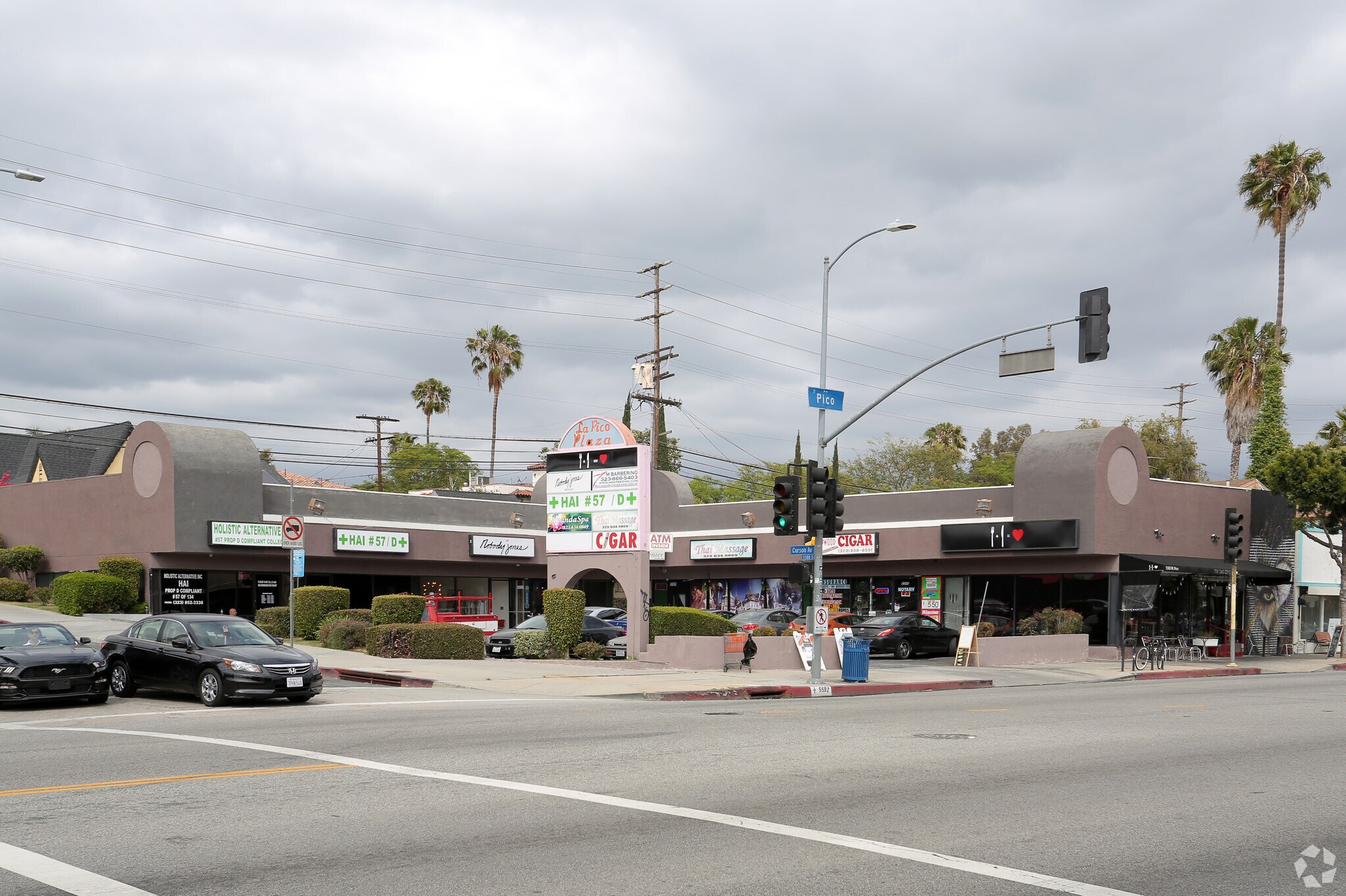 5583-5597 W Pico Blvd, Los Angeles, CA for lease Primary Photo- Image 1 of 10
