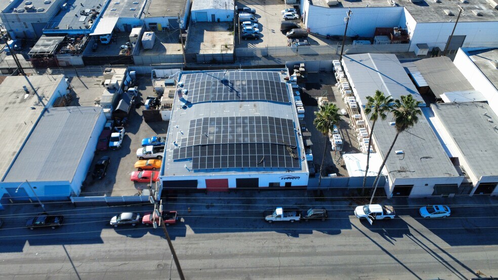 1530 W Cowles St, Long Beach, CA à vendre - Photo du bâtiment - Image 2 de 3
