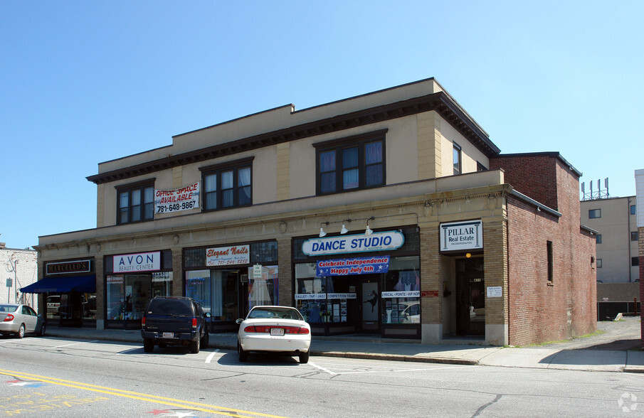 450-458 Main St, Wakefield, MA à vendre - Photo principale - Image 1 de 1