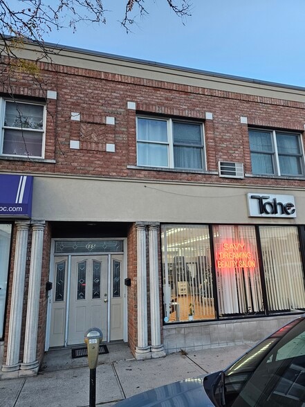 113-119 Jericho Tpke, Floral Park, NY à vendre - Photo du bâtiment - Image 2 de 6