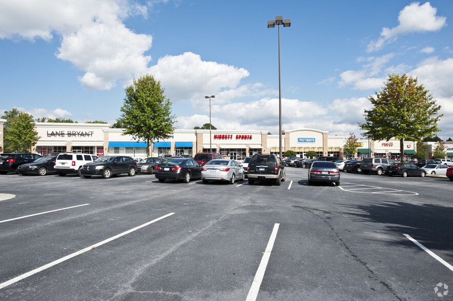 1522-1596 SE Dogwood Dr, Conyers, GA for lease - Primary Photo - Image 1 of 7