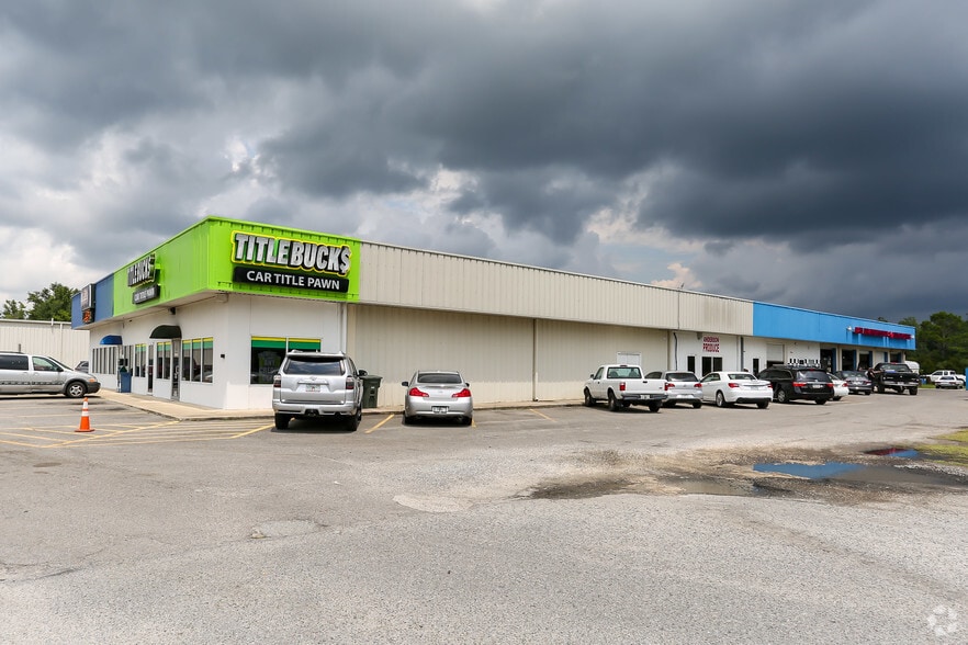 115 Kings Bay Rd, Kingsland, GA for lease - Primary Photo - Image 1 of 4