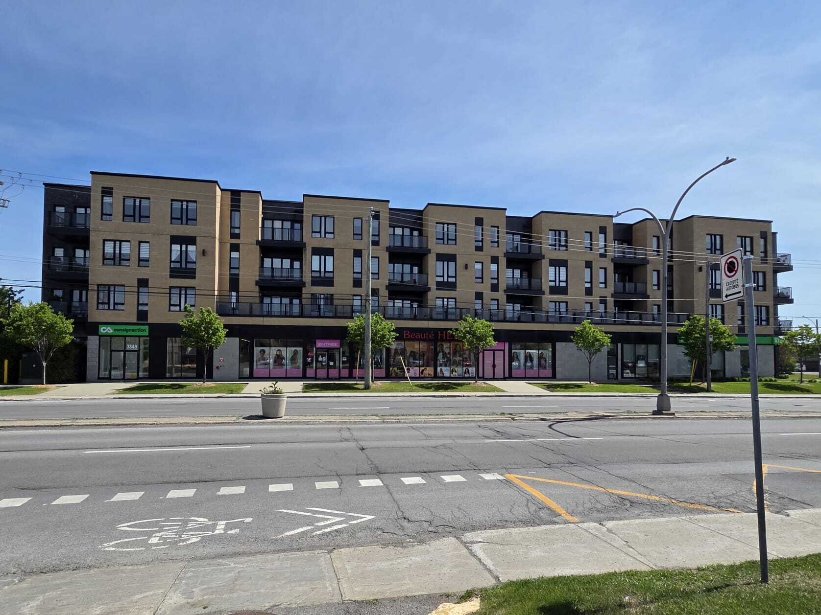 3330-3350 Boul de la Concorde E, Laval, QC for lease Building Photo- Image 1 of 7