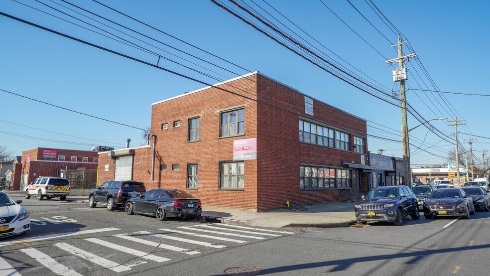 153-40 Rockaway Blvd, Jamaica, NY à louer - Photo du bâtiment - Image 1 de 6